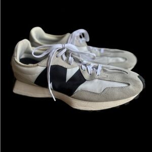 New balance 327 Men's Sneakers - White and Black